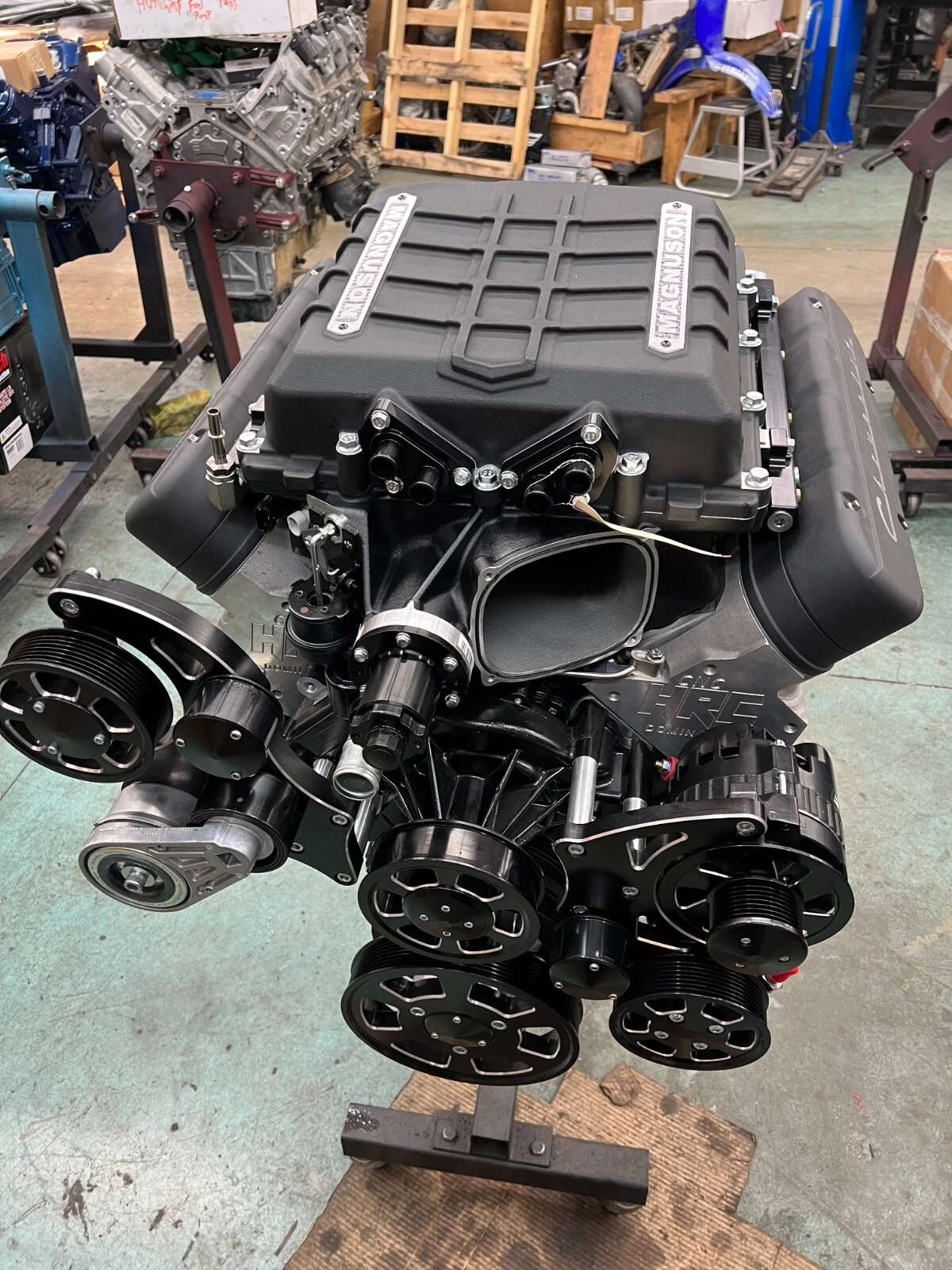 427 LS Next Magnuson Supercharged Turnkey Crate Engine – Dart Holley 1000+HP - Image 2